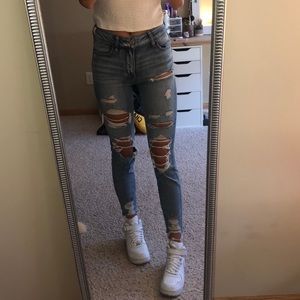 very cute AE jeans!